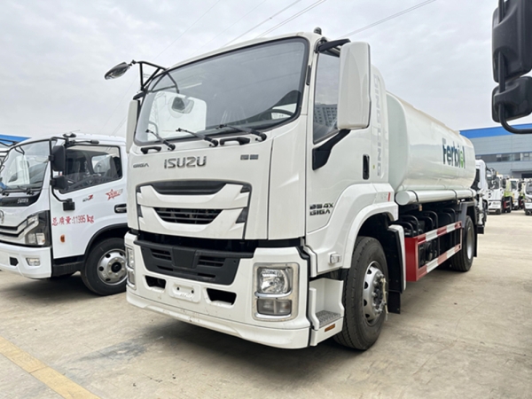 ISUZU 15CBM Water tank truck