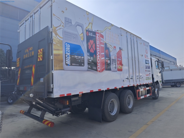 Shacman F3000 6x4 Cargo Box Truck